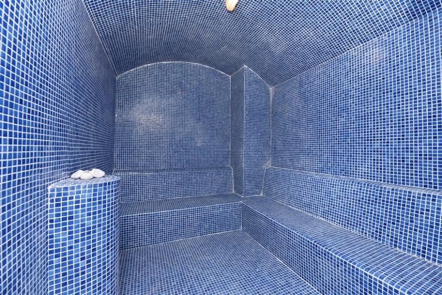 MAY2580 - Photo 12