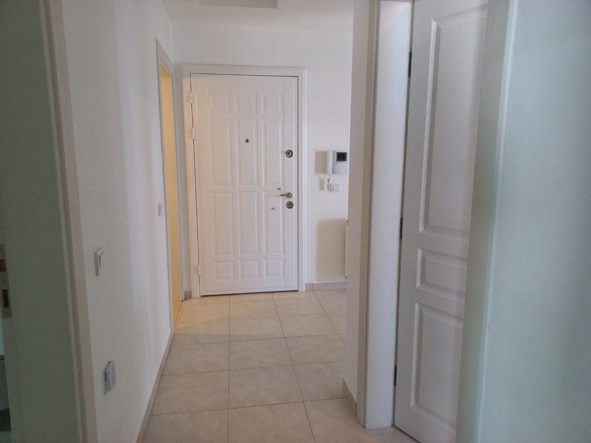 MAY2585 - Photo 17