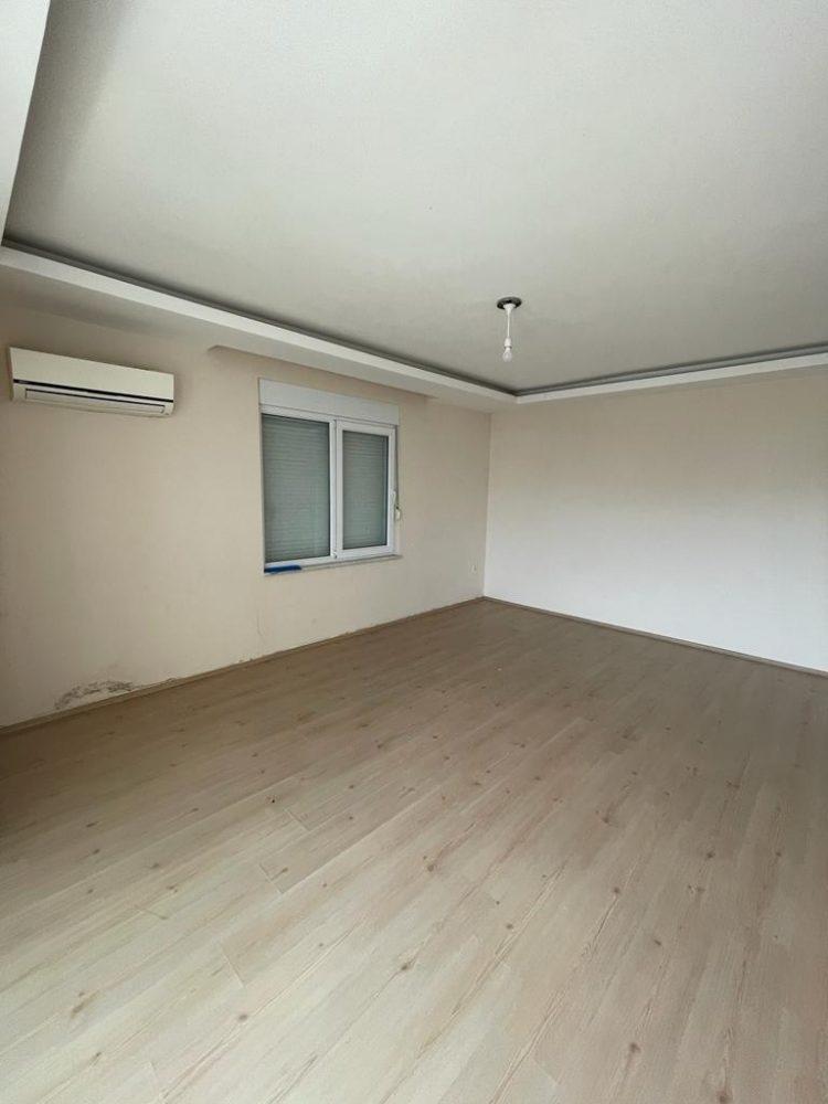 MAY2589 - Photo 17