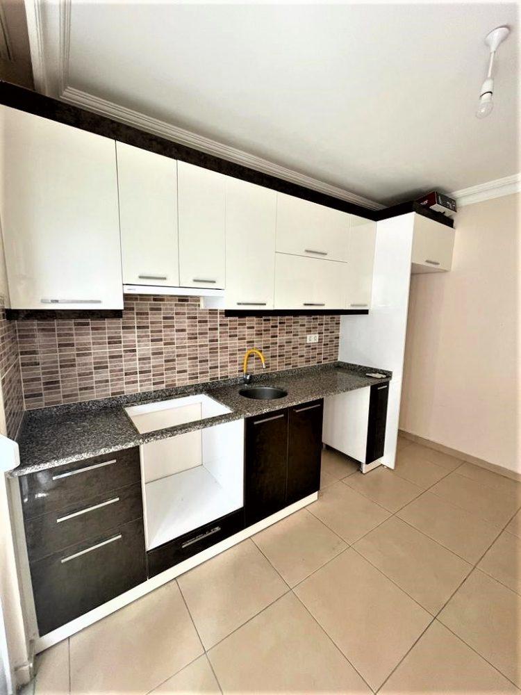 MAY2541 - Photo 7