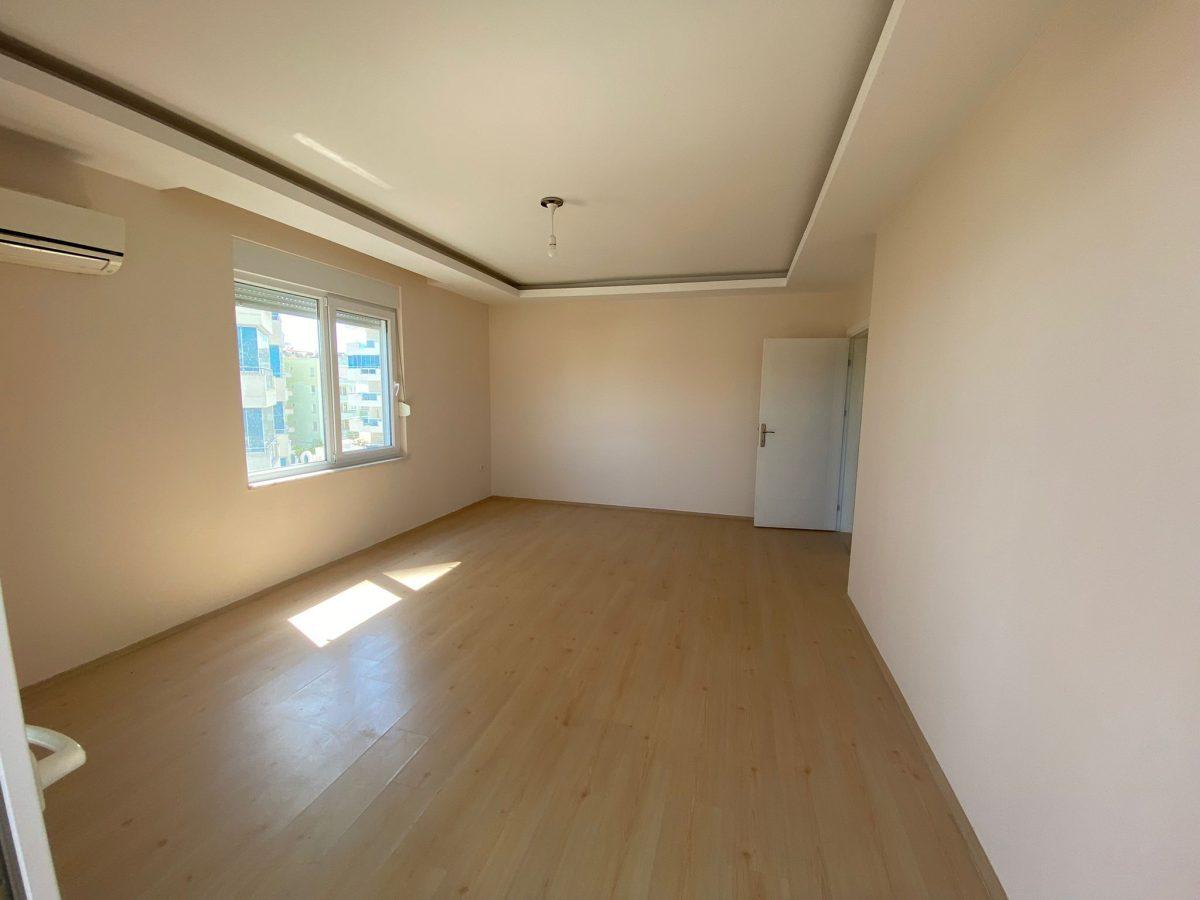 MAY2535 - Photo 18