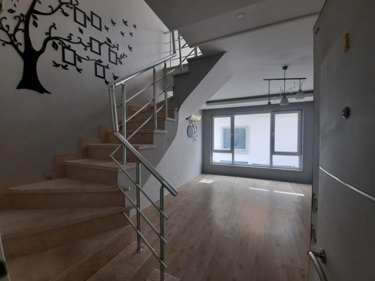 MAY2712 - Photo 13