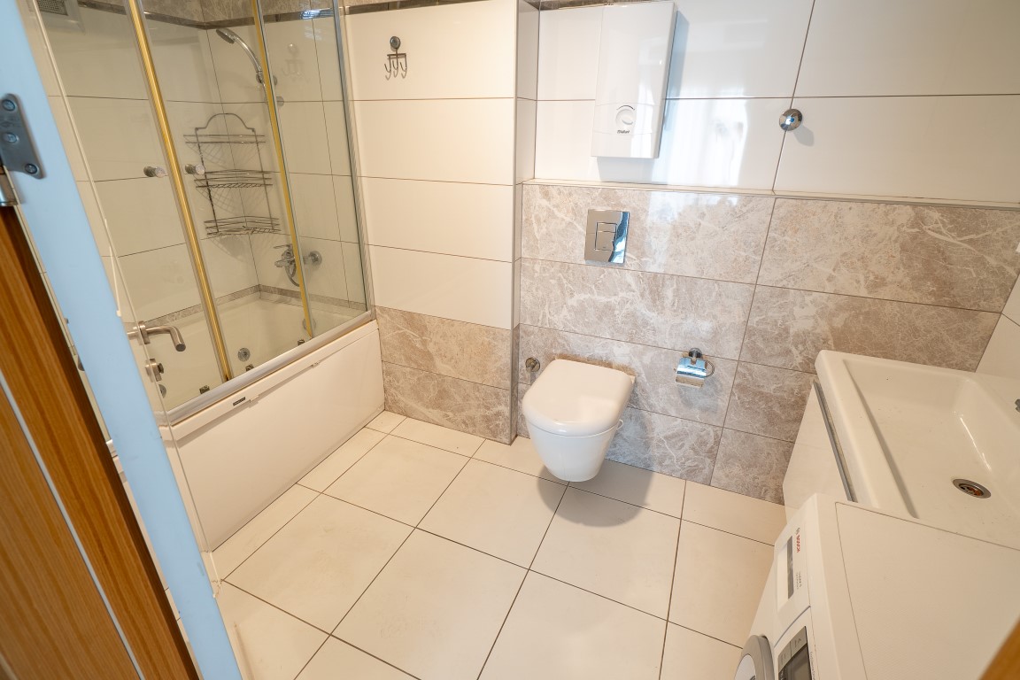 MAY2734 - Photo 26