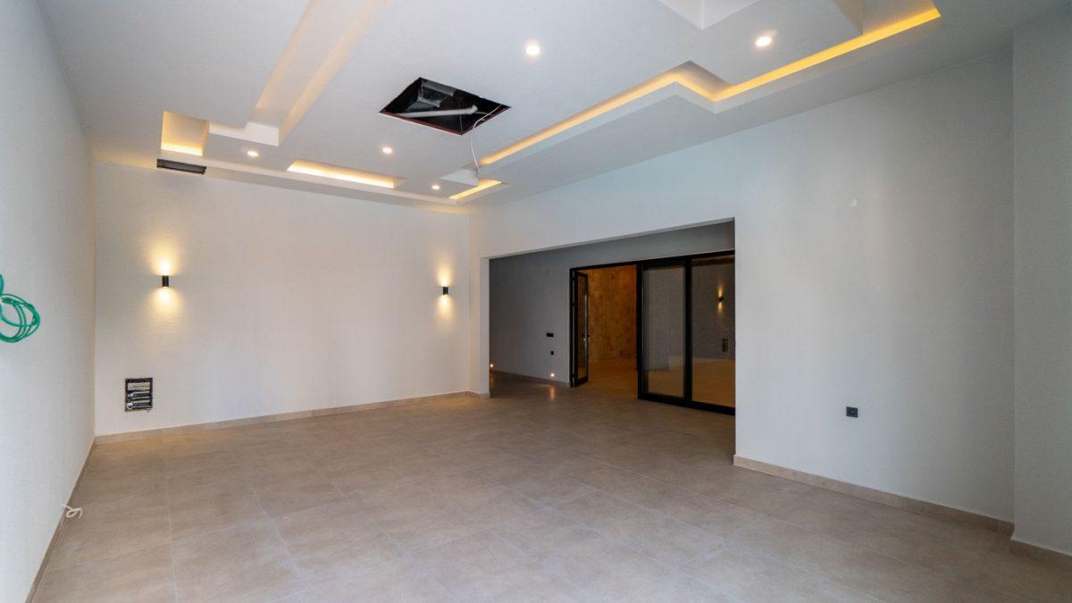 MAY2658 - Photo 21