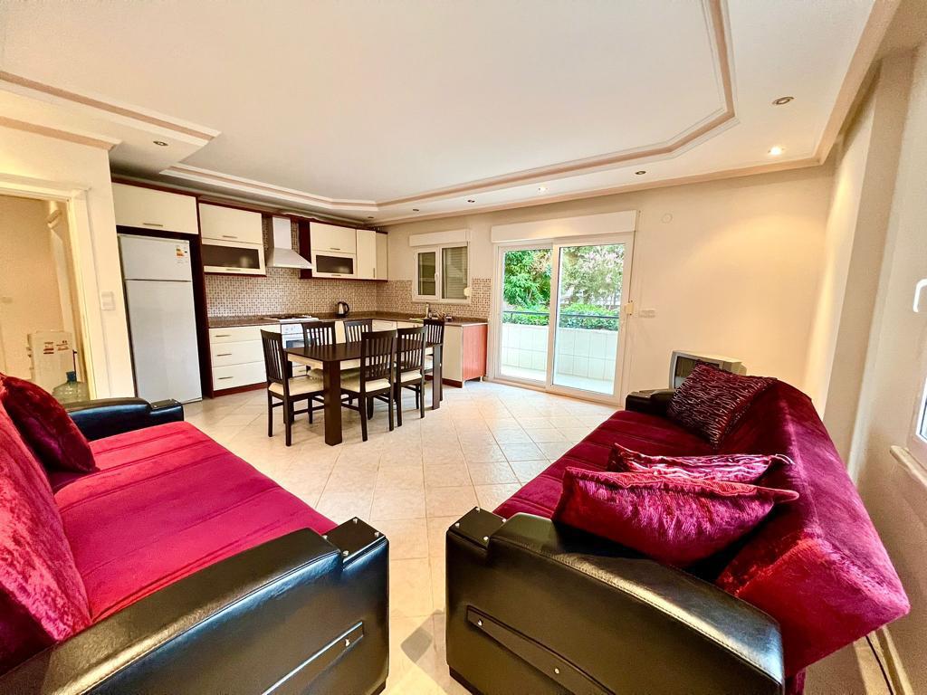 MAY2744 - Photo 2