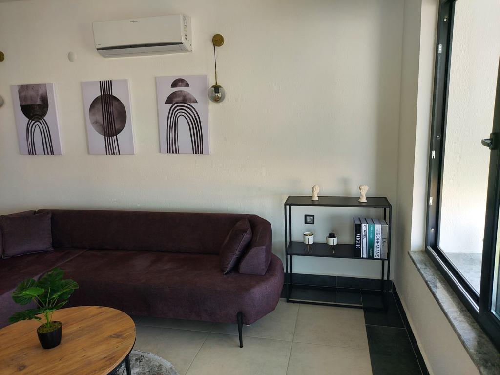 MAY2701 - Photo 23