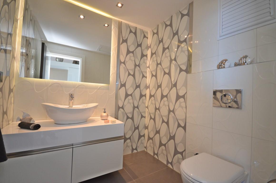 MAY2698 - Photo 20