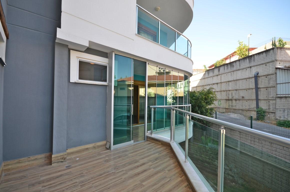 MAY2700 - Photo 16