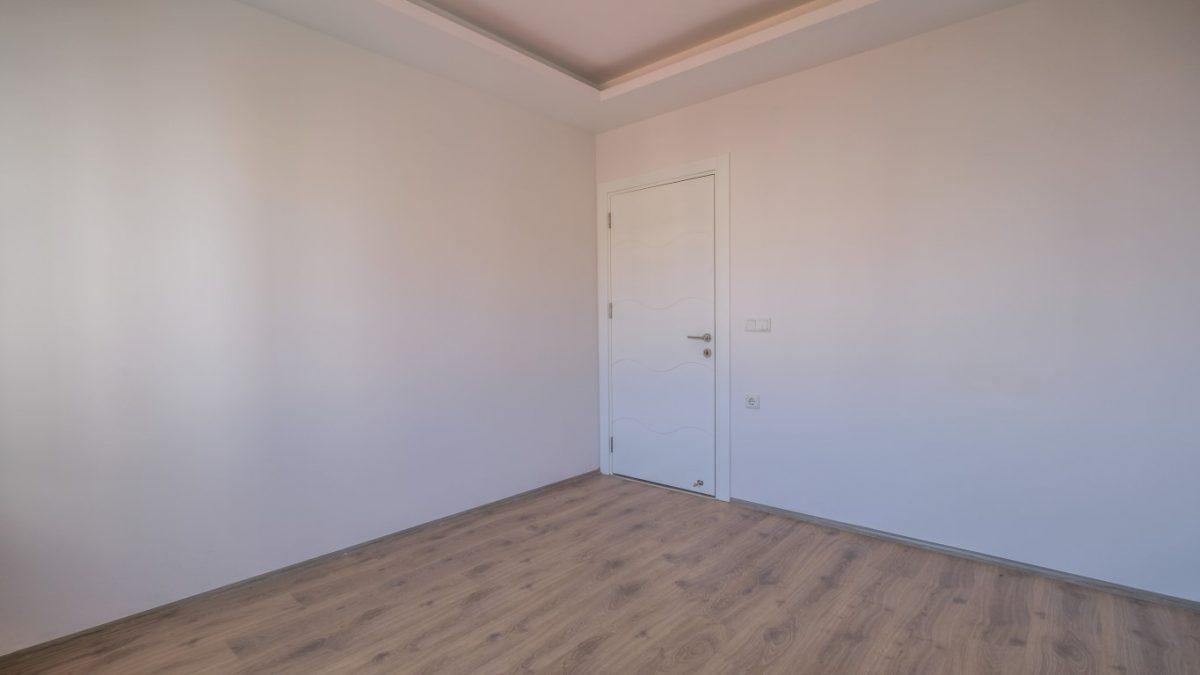 MAY2678 - Photo 8
