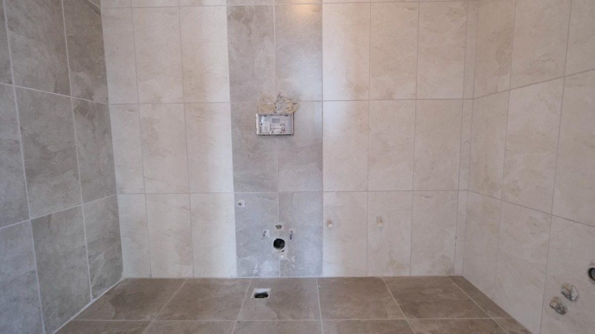 MAY2678 - Photo 26