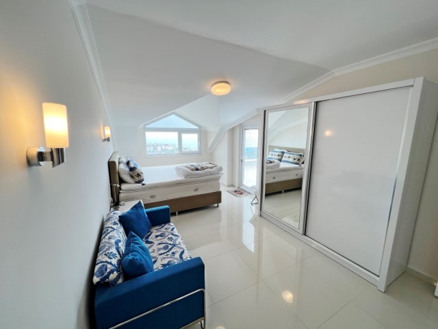 MAY2692 - Photo 24