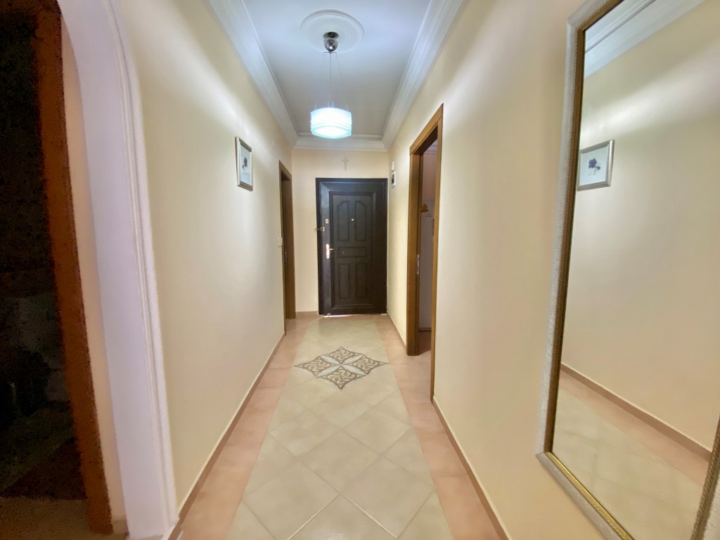 MAY2746 - Photo 5