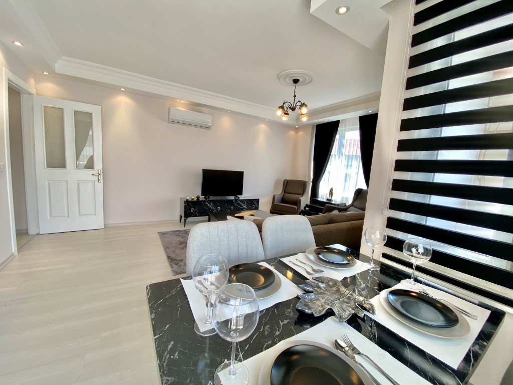 MAY2766 - Photo 3