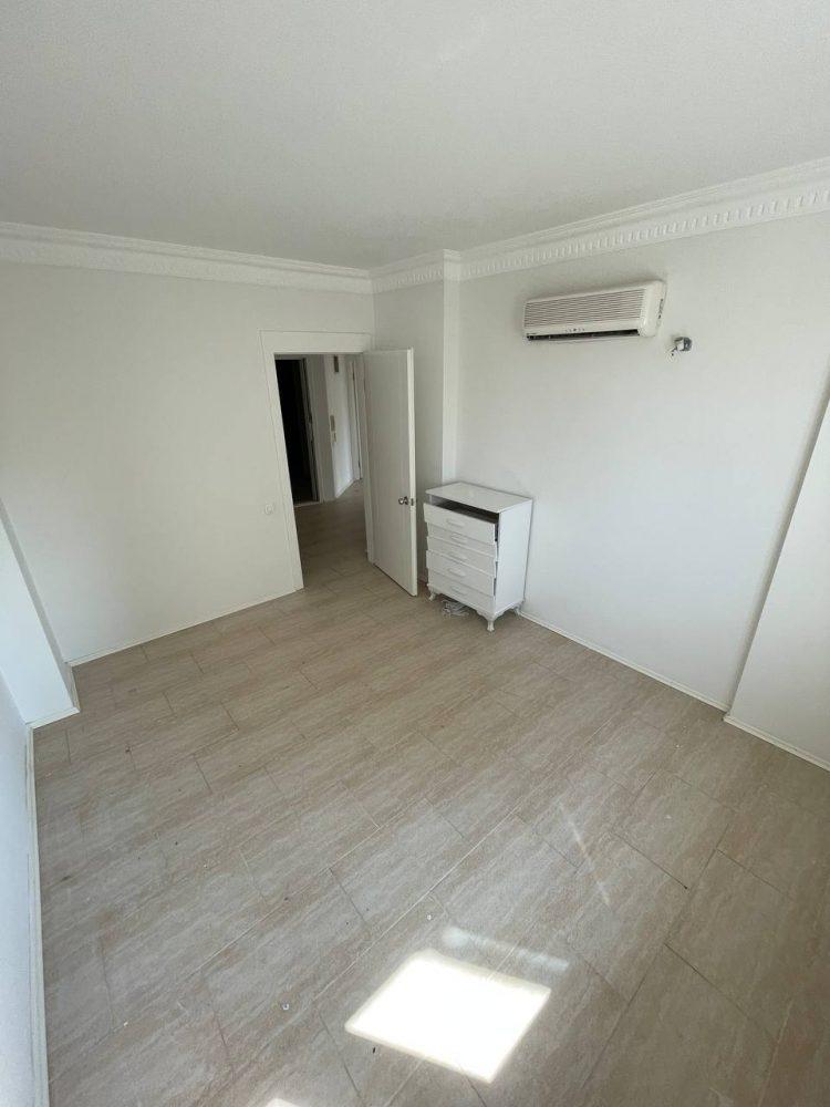 MAY2761 - Photo 28