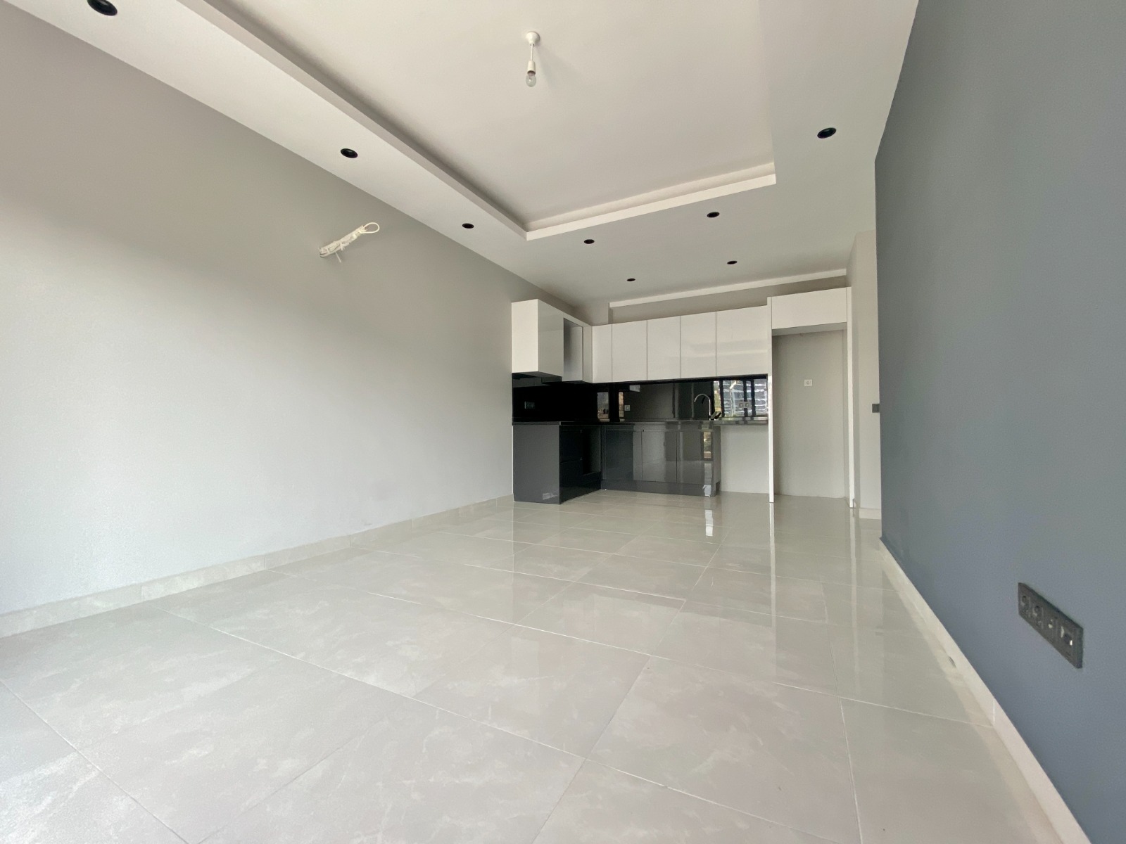 MAY2745 - Photo 15
