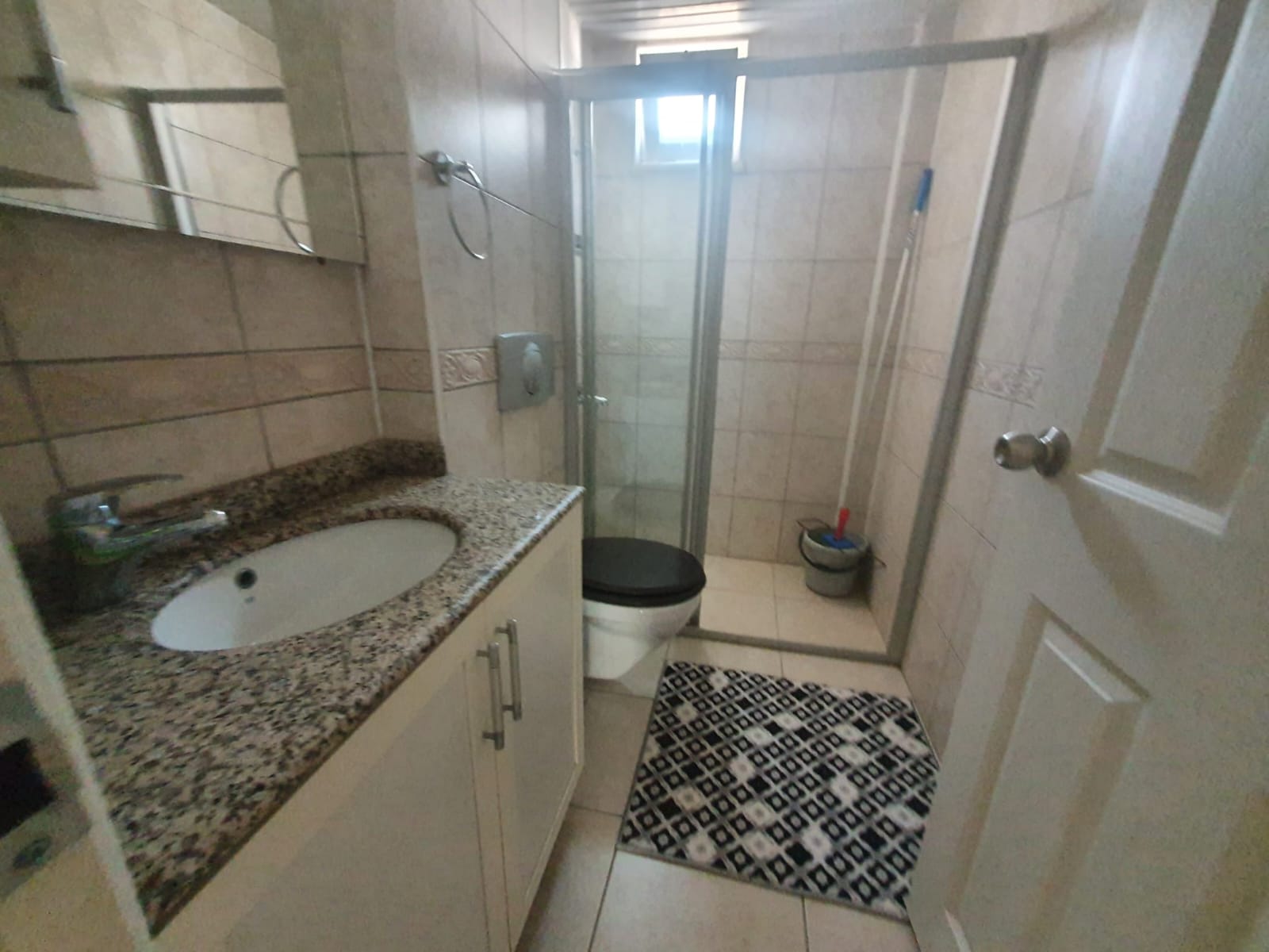 MAY2747 - Photo 12