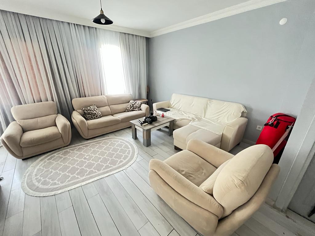 MAY2751 - Photo 4