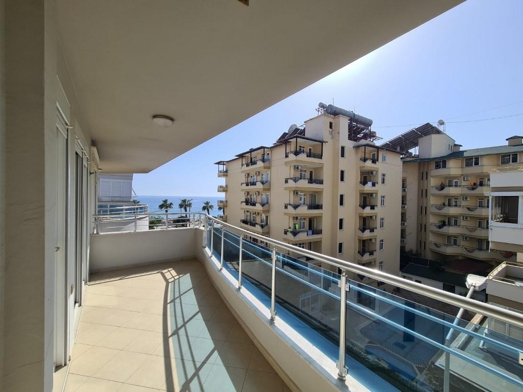 MAY2800 - Photo 11