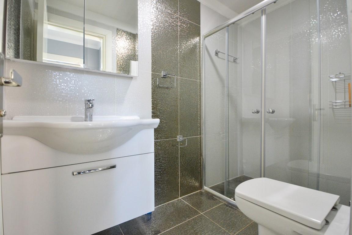 MAY2980 - Photo 16