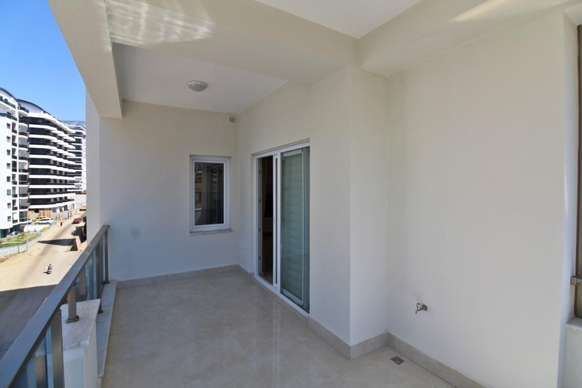 MAY2978 - Photo 21