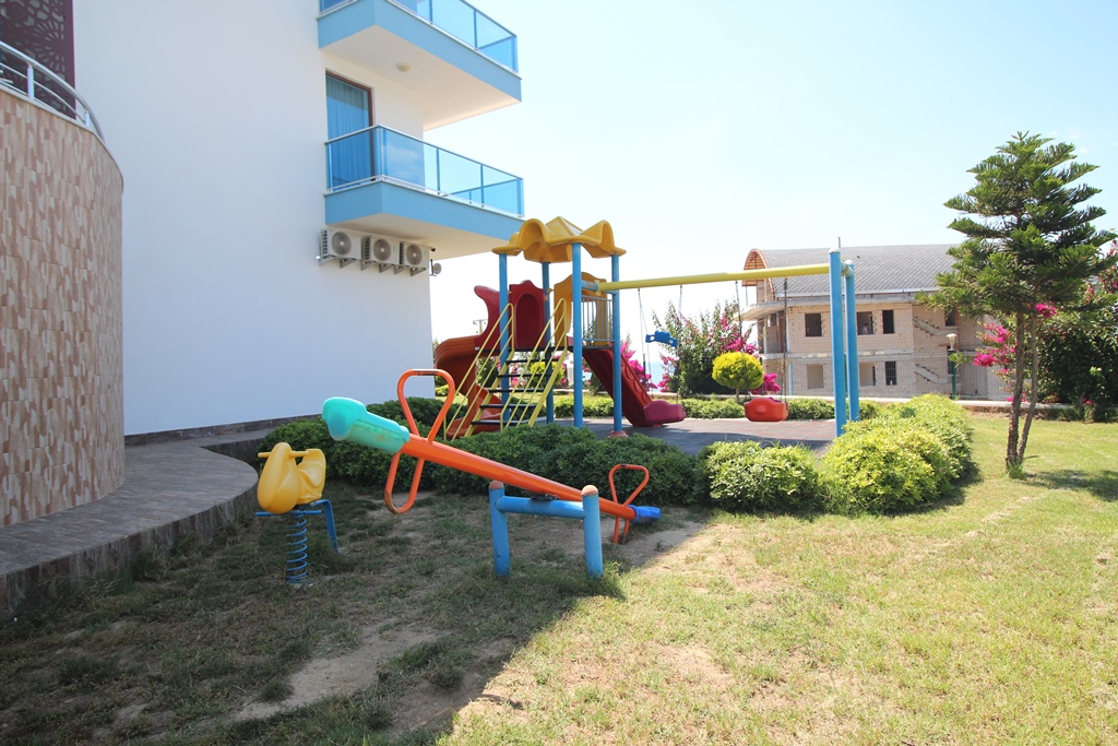 MAY2869 - Photo 5