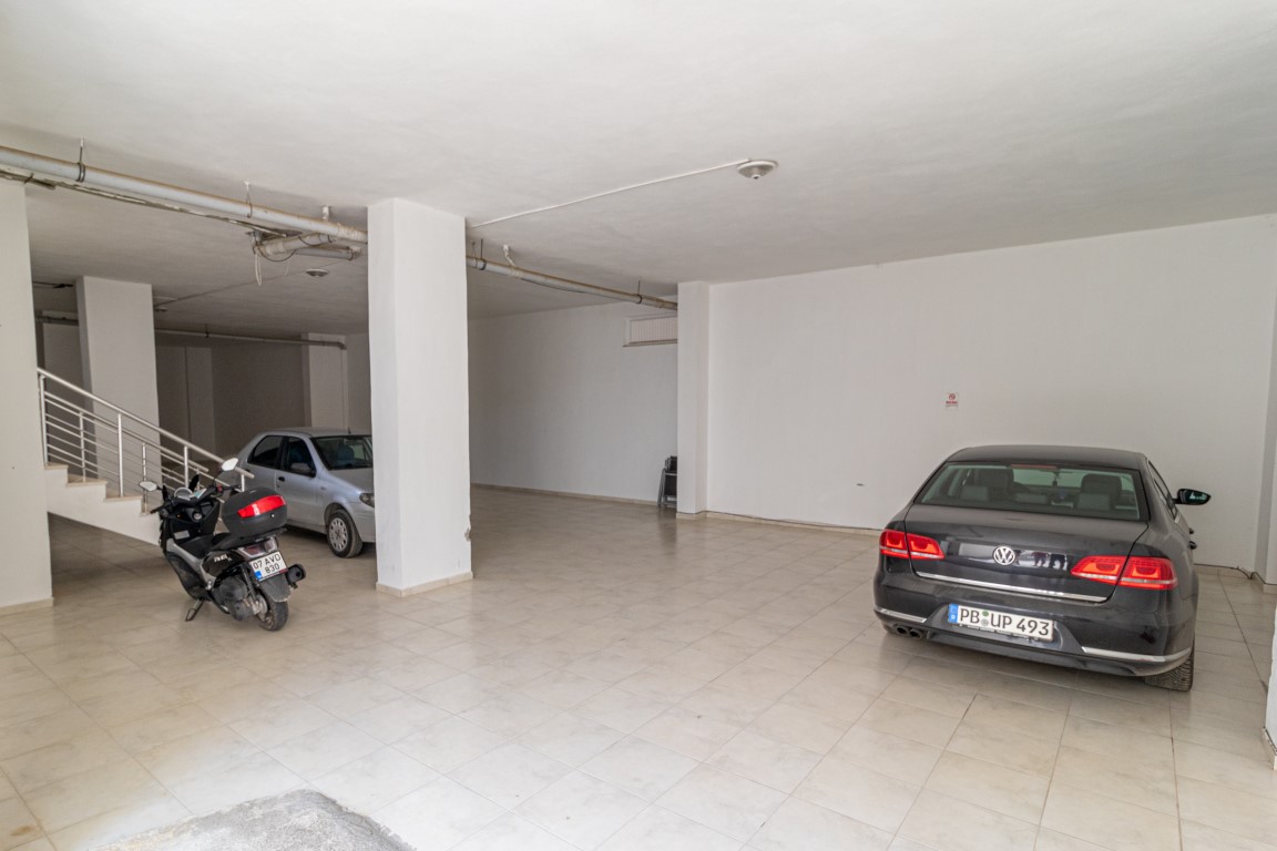 MAY2852 - Photo 7