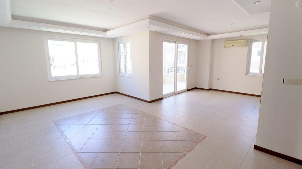 MAY2908 - Photo 3