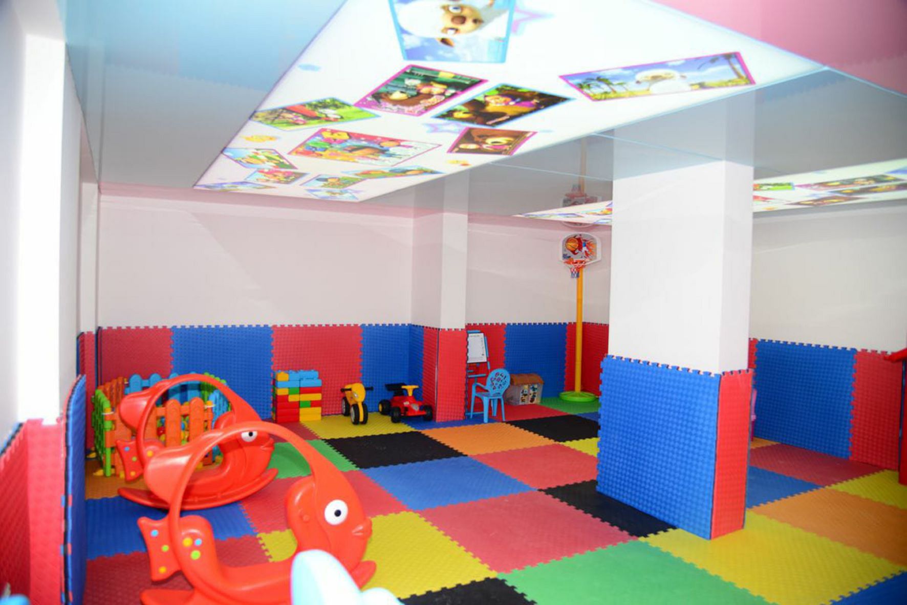MAY2907 - Photo 28