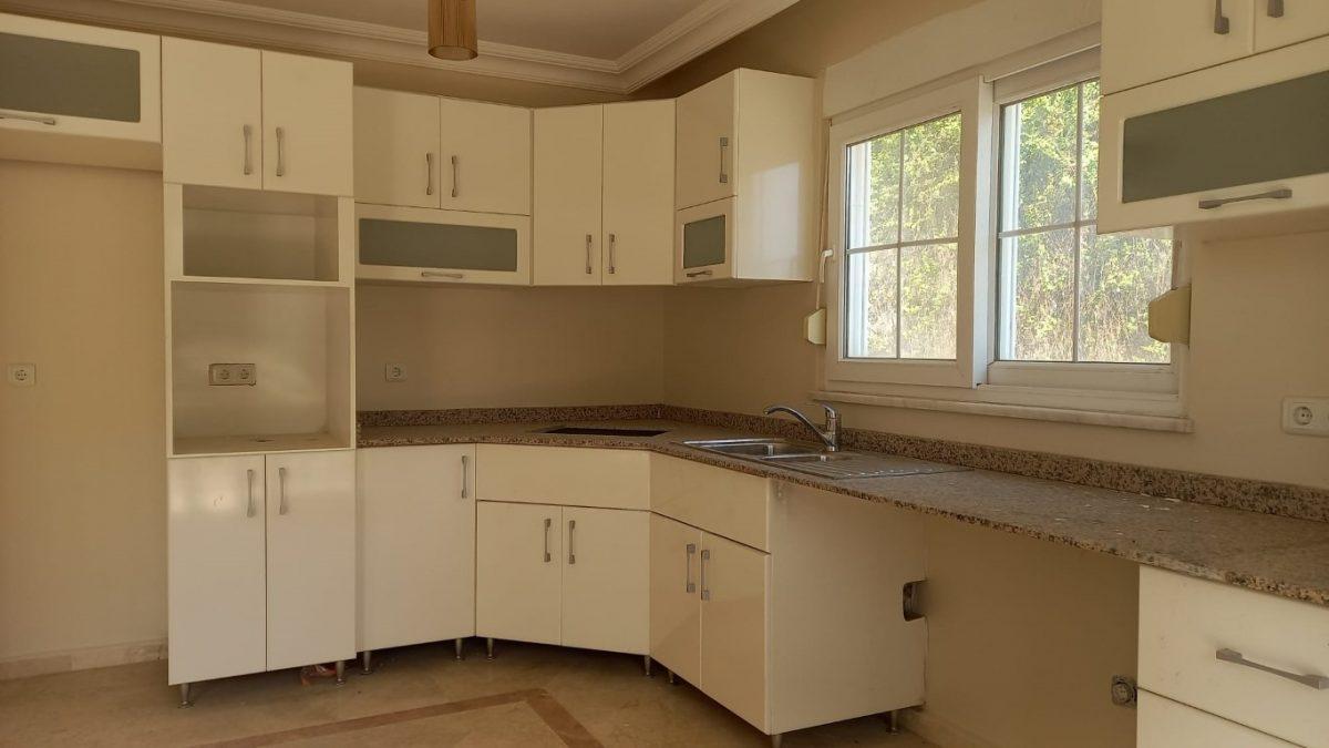 MAY2850 - Photo 8