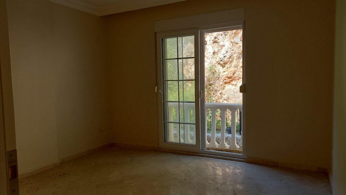 MAY2850 - Photo 14
