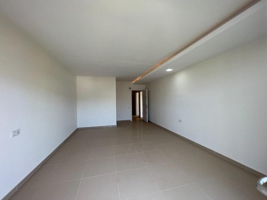 MAY2962 - Photo 14