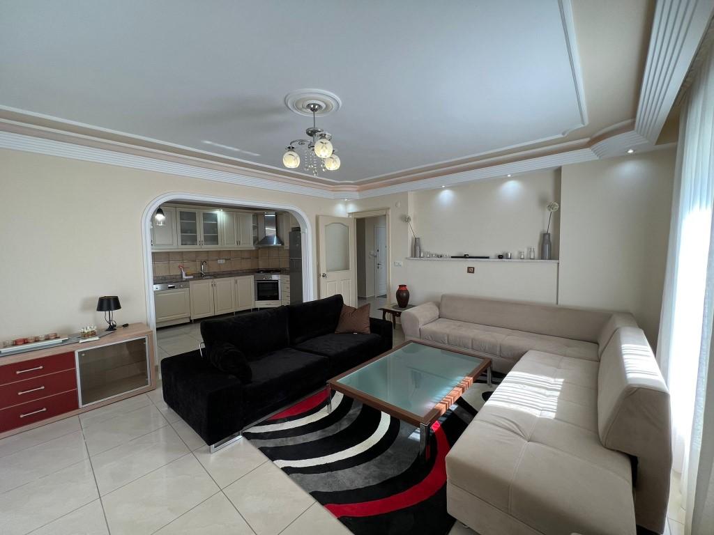MAY3001 - Photo 2