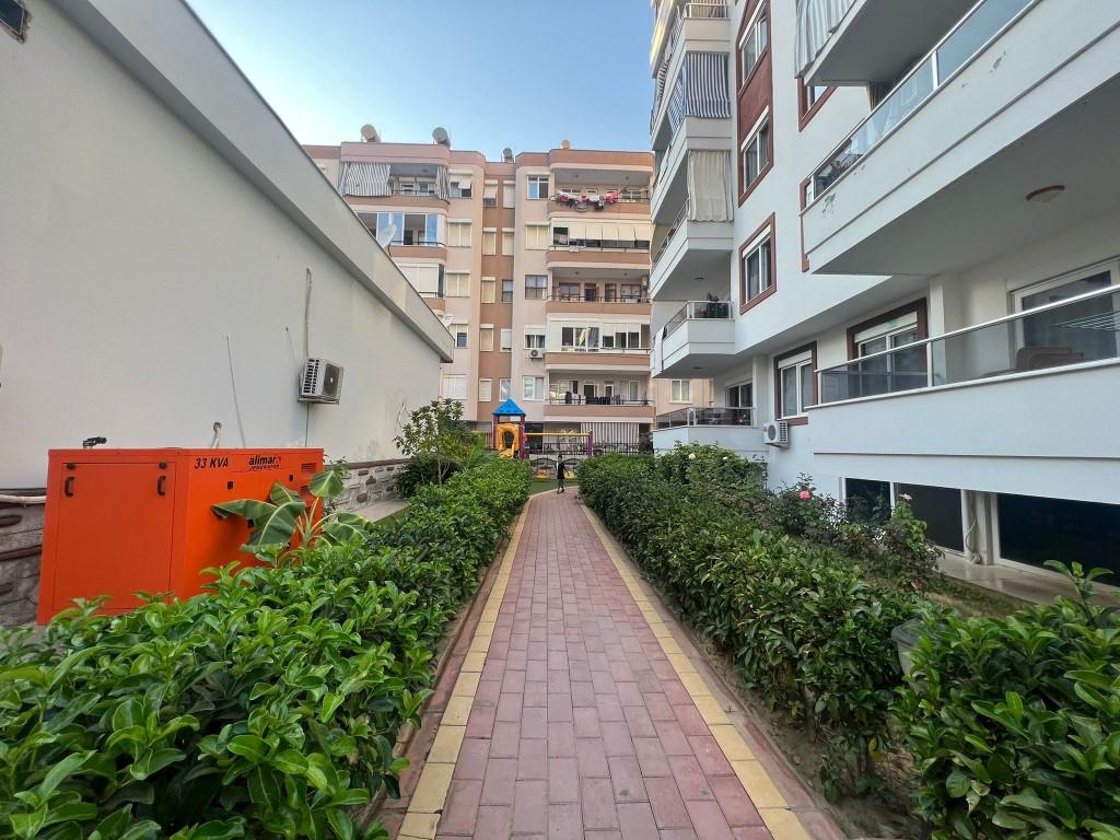 MAY2998 - Photo 15