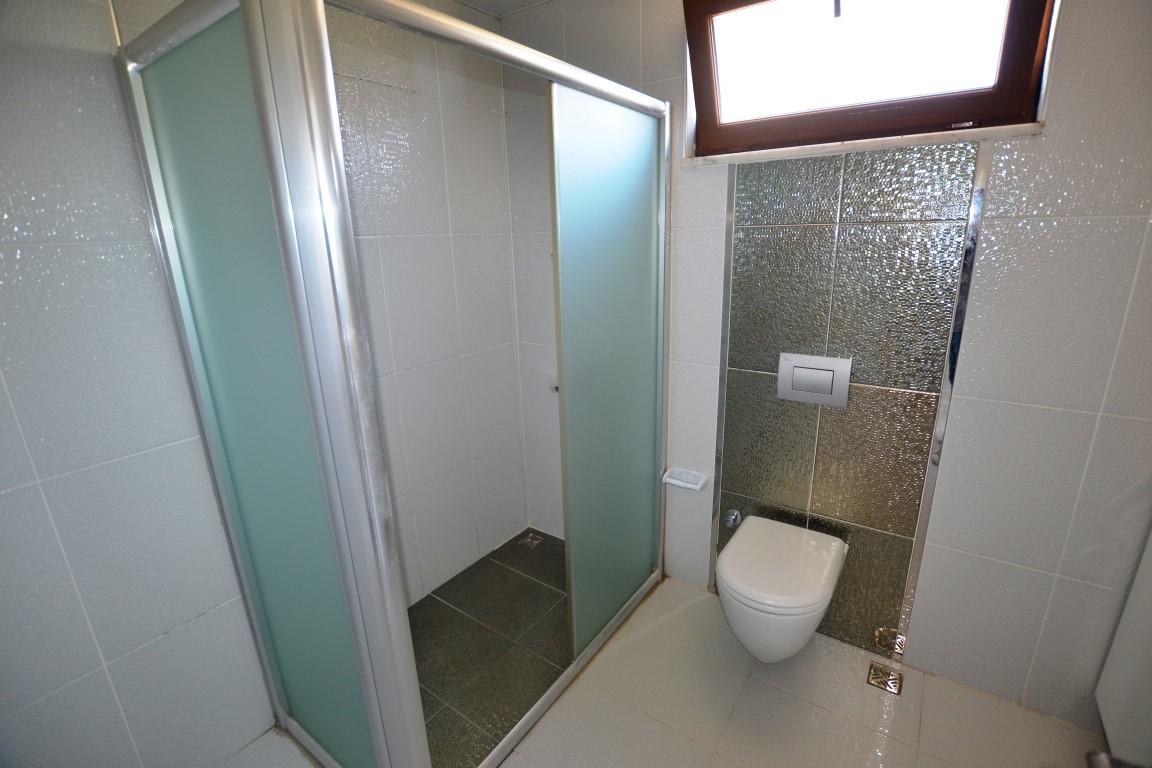 MAY3046 - Photo 29
