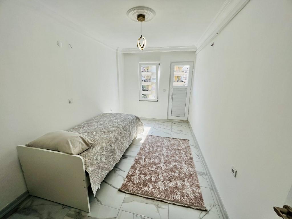 MAY3006 - Photo 14