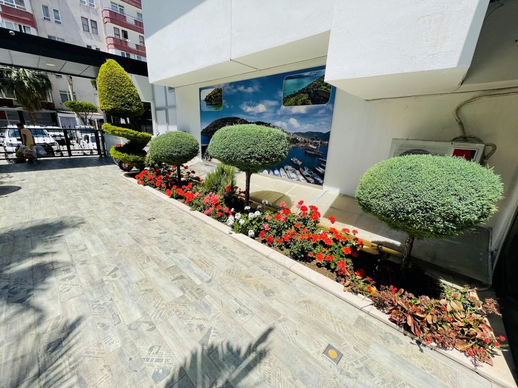 MAY3008 - Photo 13