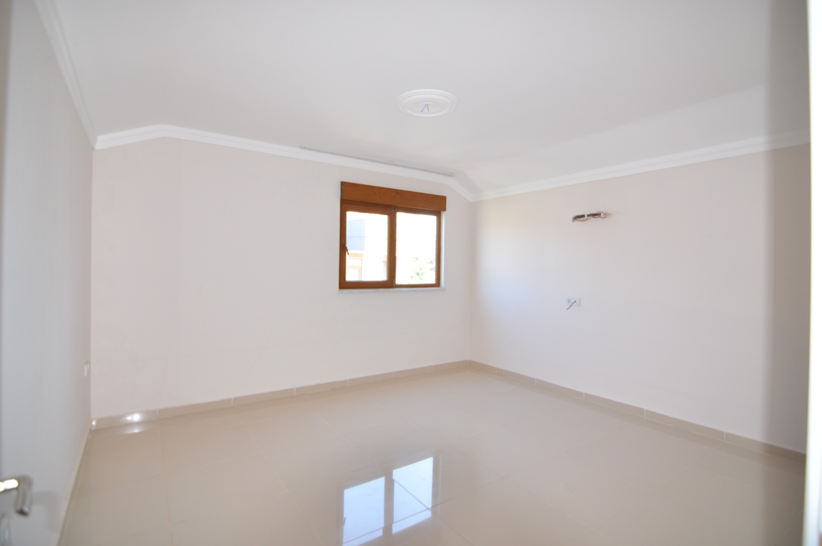 MAY3069 - Photo 13