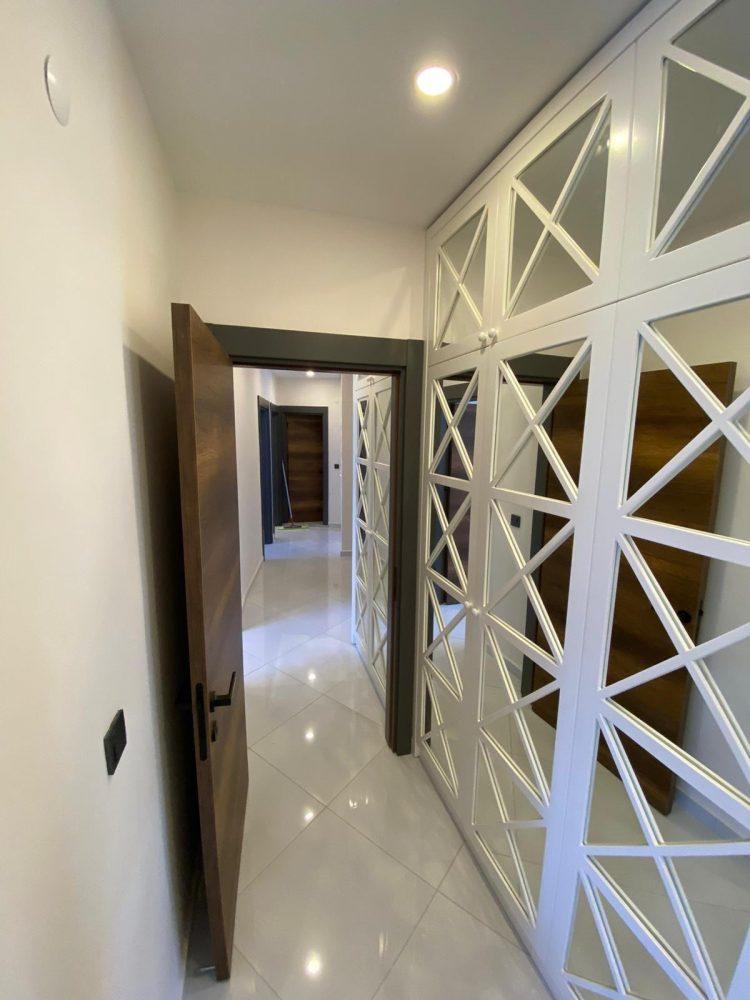 MAY3047 - Photo 20