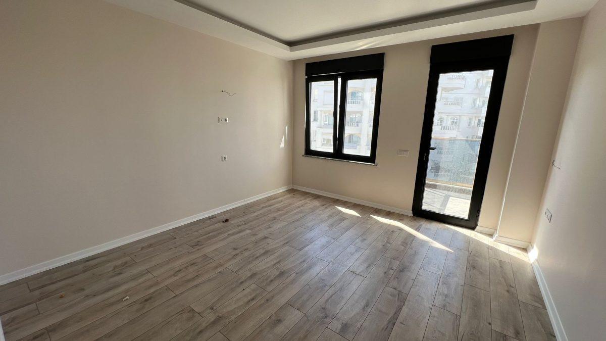 MAY3059 - Photo 17