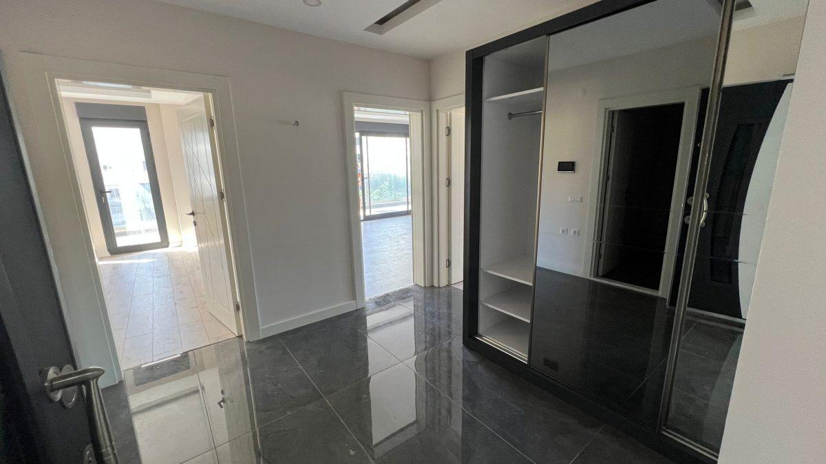 MAY3059 - Photo 9