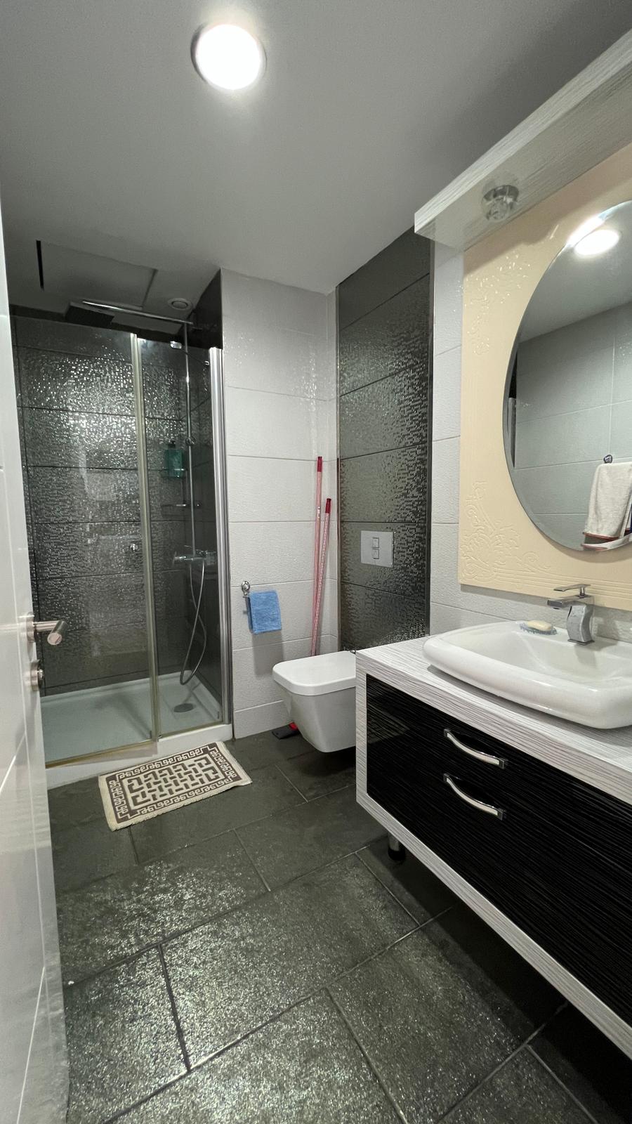 MAY3070 - Photo 22