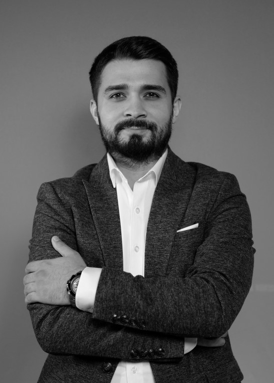 Oguz Muhammedov Sales manager