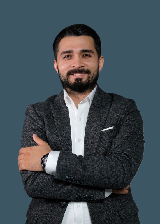 Oguz Muhammedov Sales manager