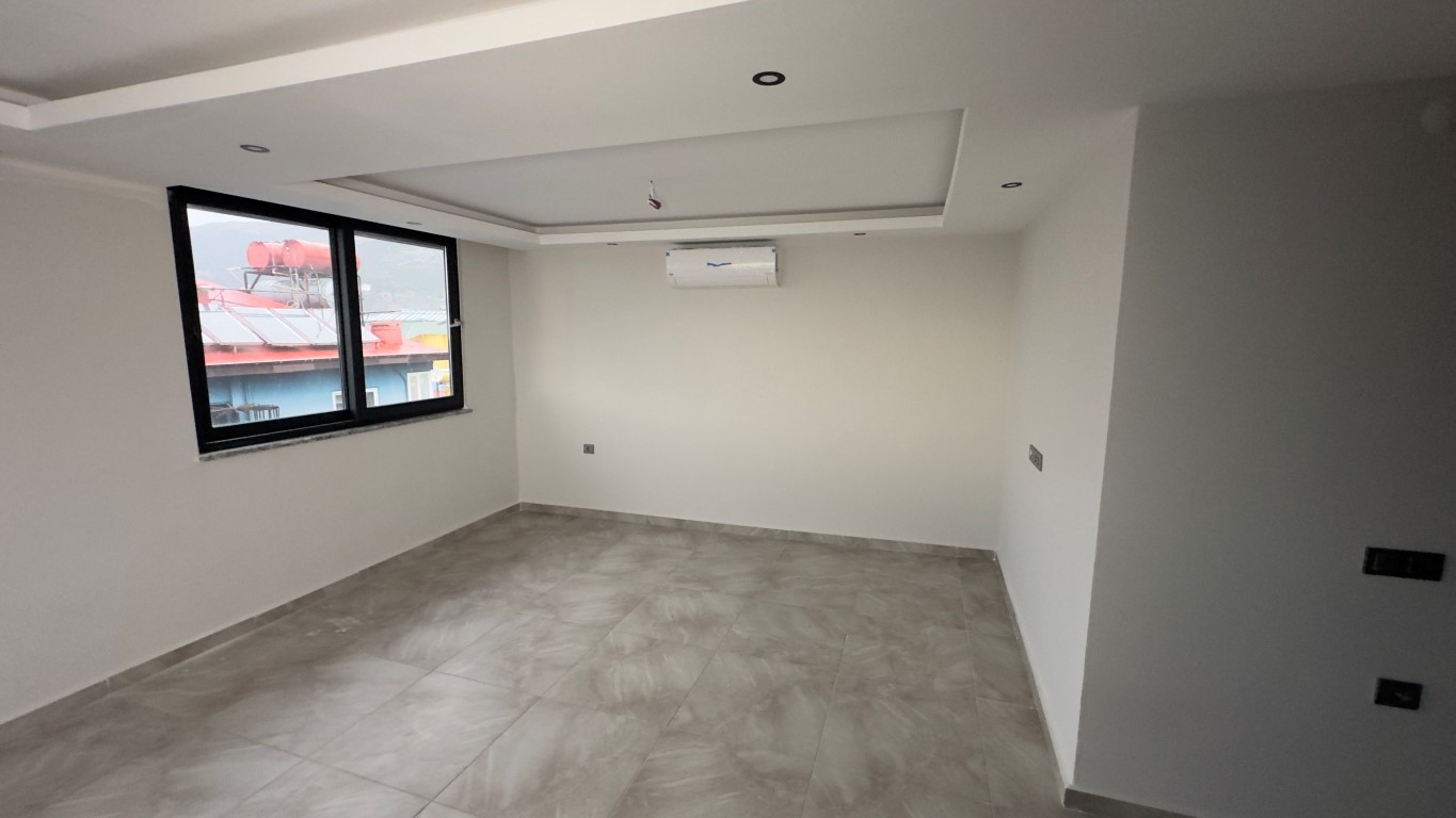 MAY6615 - Photo 21