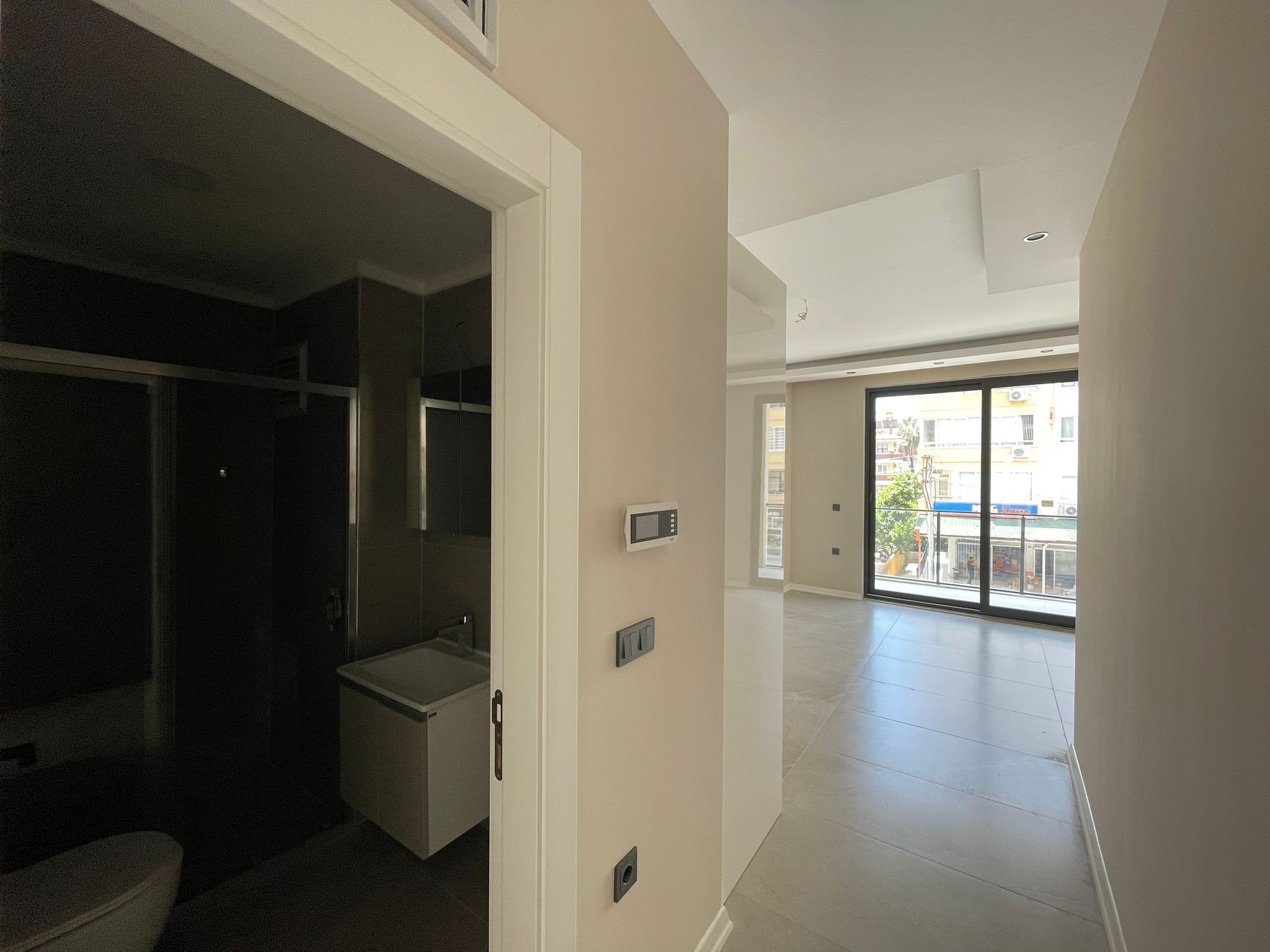 MAY6657 - Photo 8