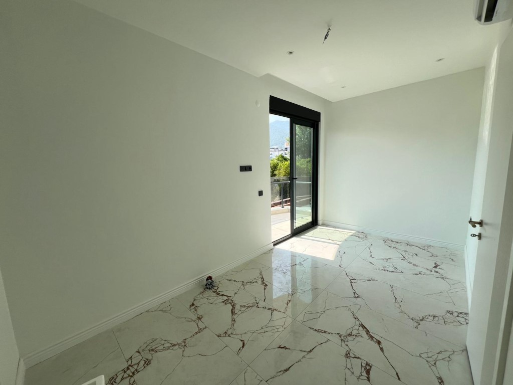 MAY6700 - Photo 43