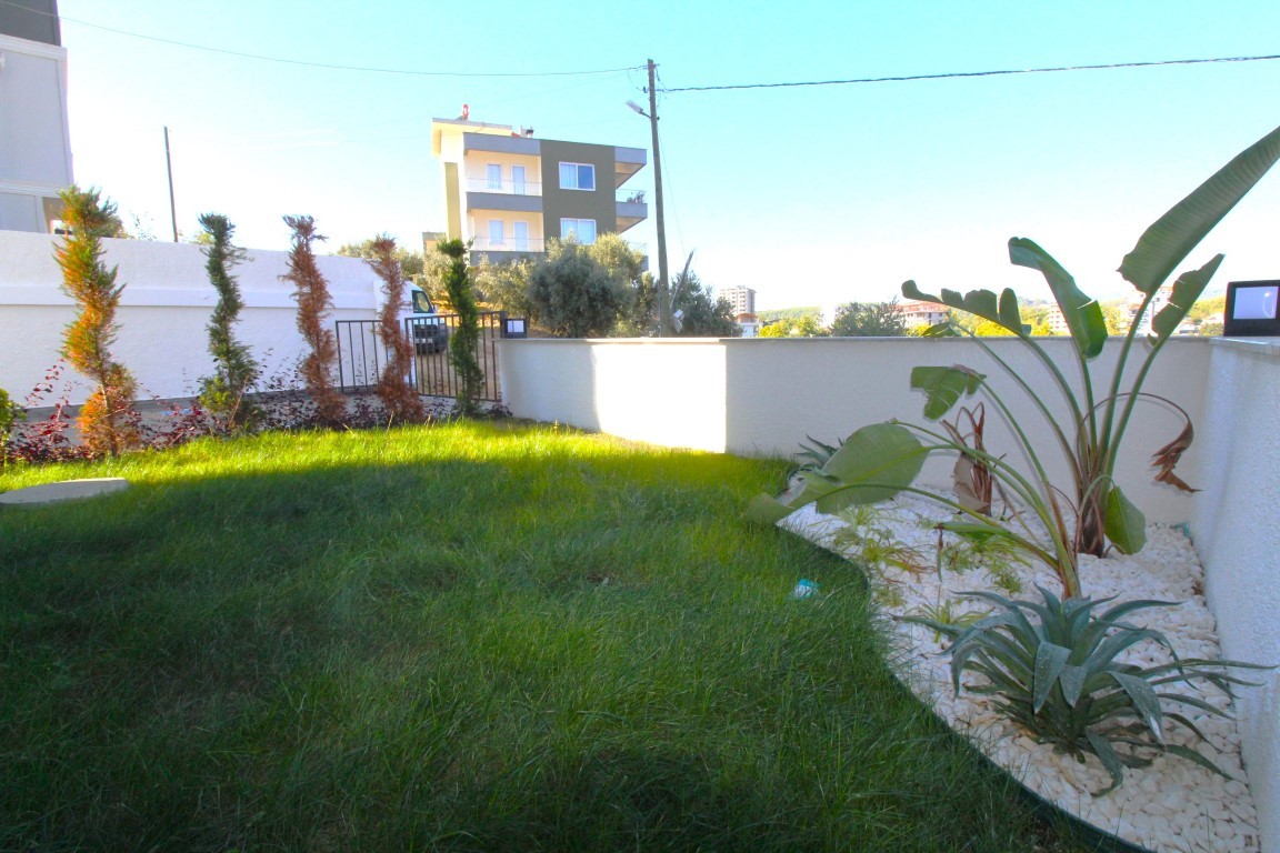 MAY6721 - Photo 6