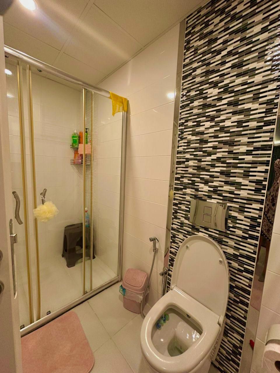 MAY6701 - Photo 16