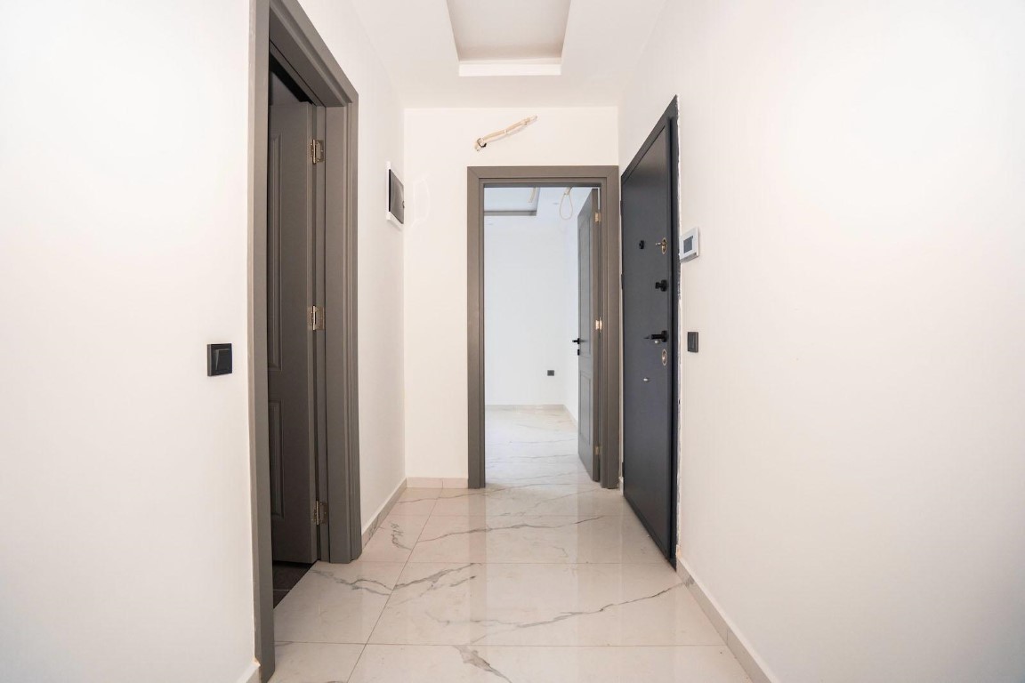 MAY6709 - Photo 17