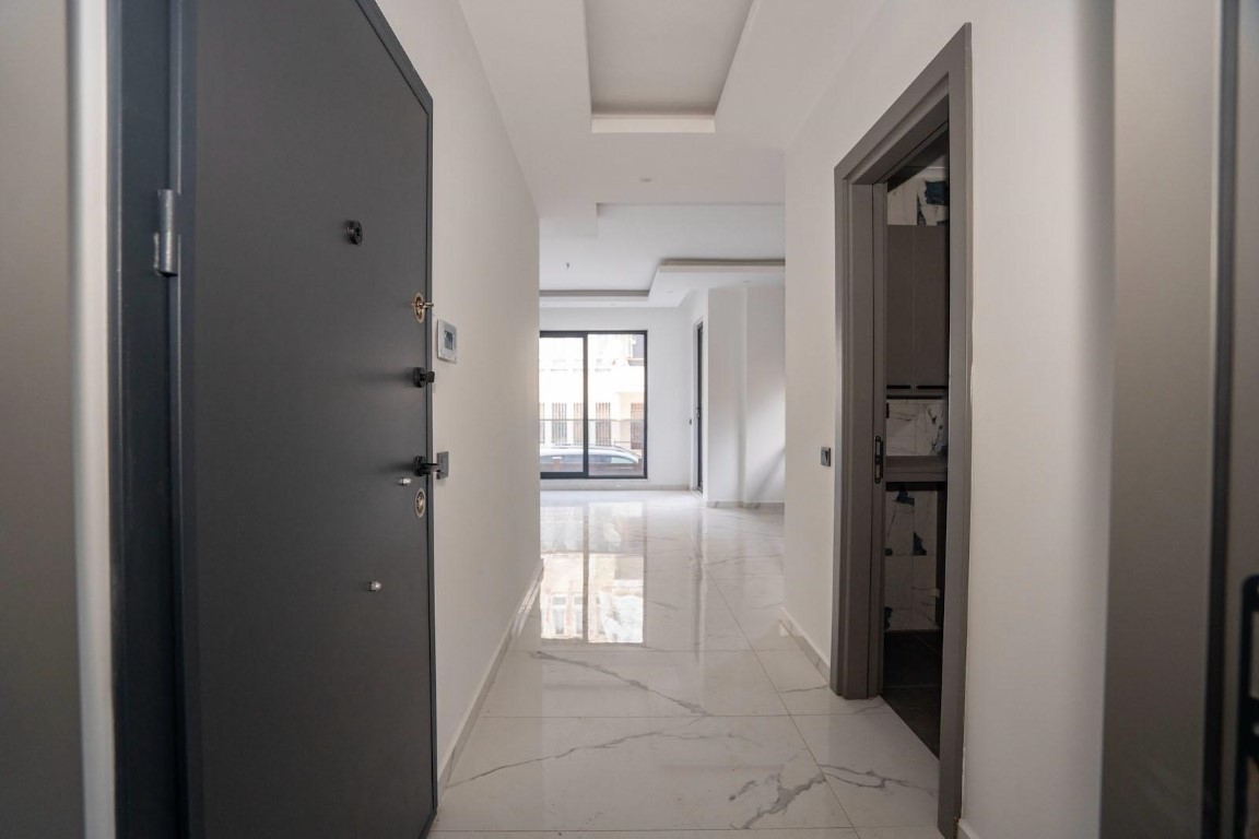 MAY6709 - Photo 16